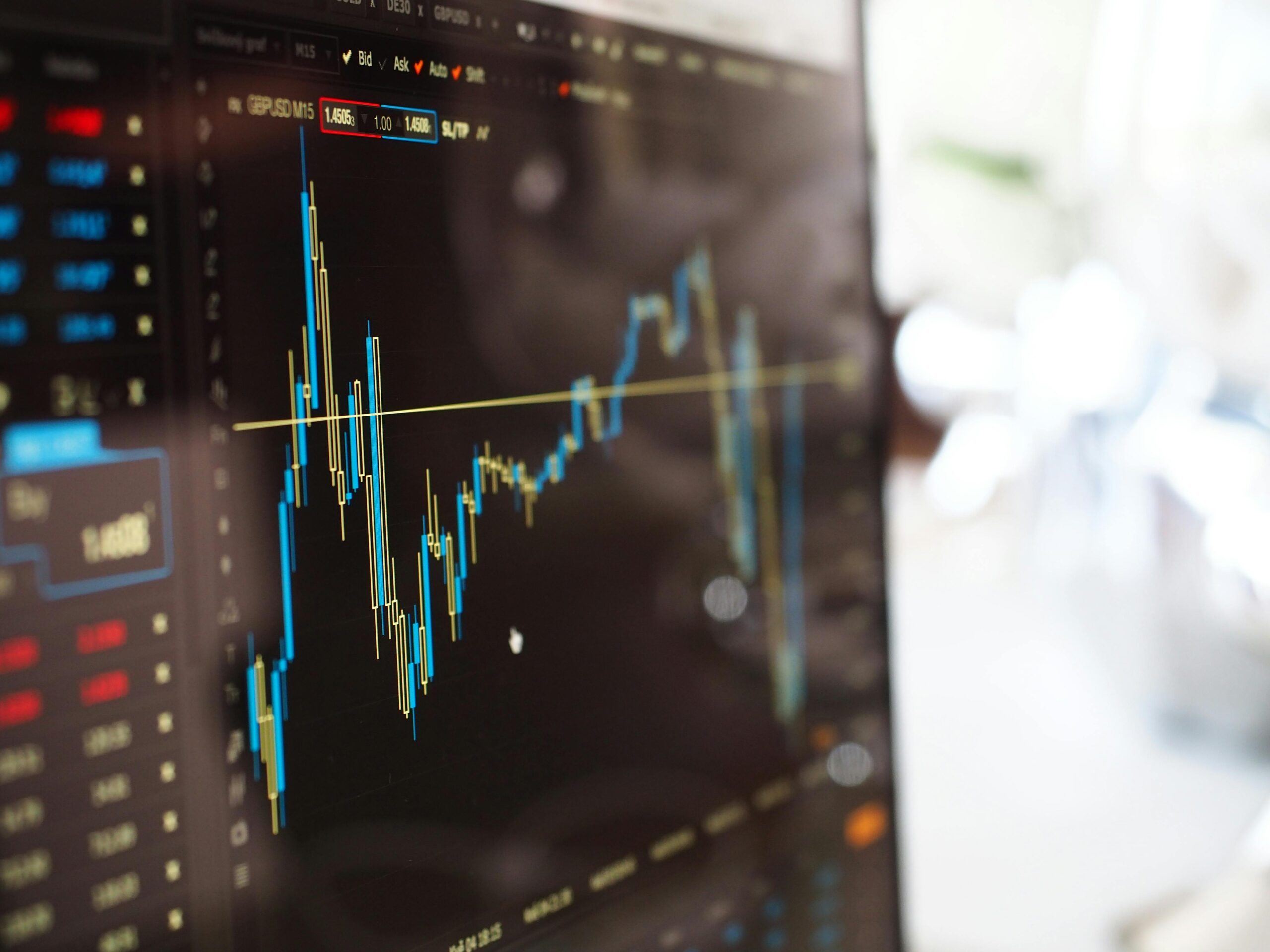 Top 10 Best Stocks for Beginners: Invest Wisely with Just a Little Money!